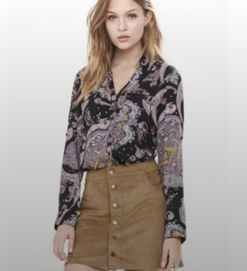 Express Womens Portofino Shirt Black Pink Paisley Print Art Button Up Down sz XS